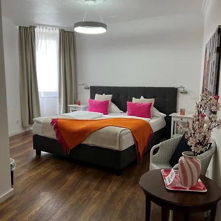 Landhaus Hotel Neuss-2